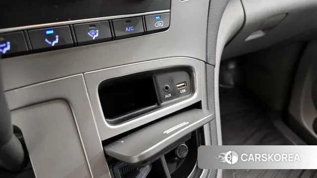 Hyundai The New Grand Starex id 3779249 из Кореи 9