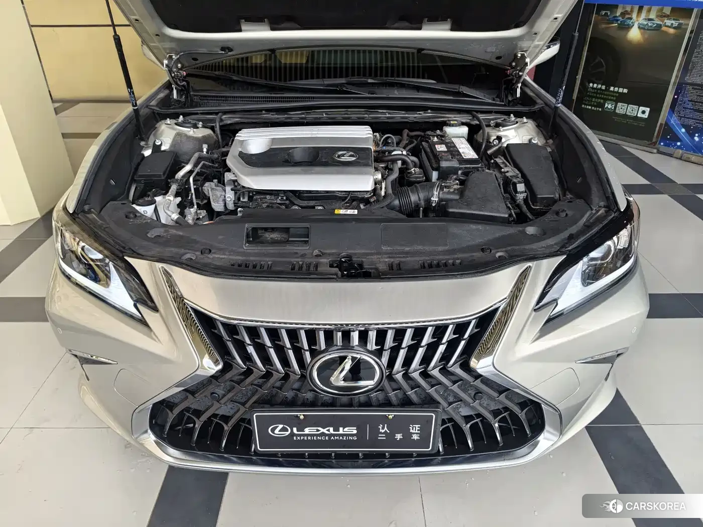 Lexus ES id 4622406 из Китая 9