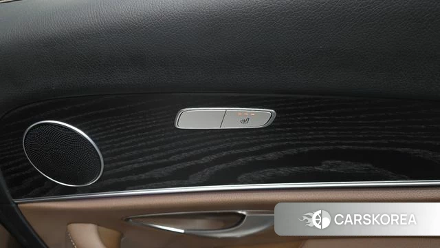 Mercedes-Benz E-Class W213 id 4698274 из Кореи 9