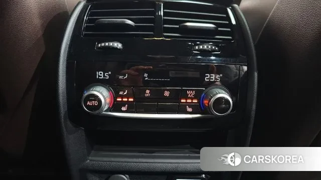 BMW 5 Series (G30) id 3389264 из Кореи 9