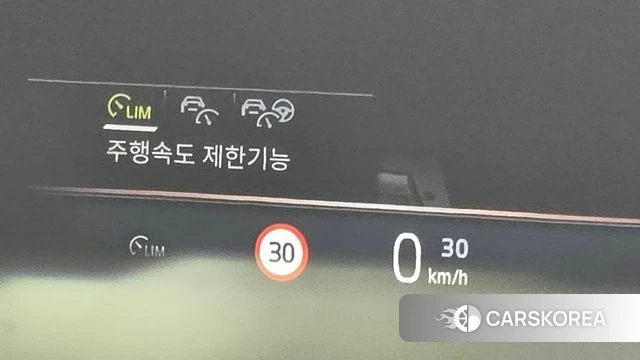 BMW 7 Series (G70) id 3832184 из Кореи 9