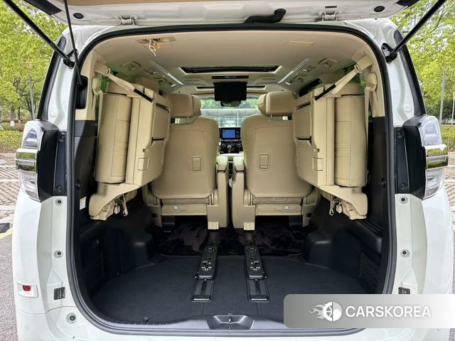 Toyota Wilfa id 4261582 из Китая 9