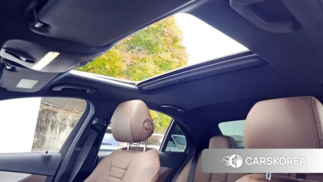 Mercedes-Benz E-Class W213 id 3349992 из Кореи 9