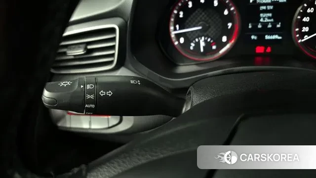 Hyundai Veloster (JS) id 3474431 из Кореи 9