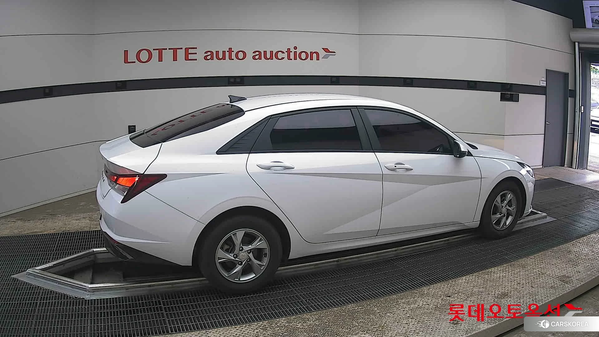 Hyundai Avante id 3869266 из Кореи 9