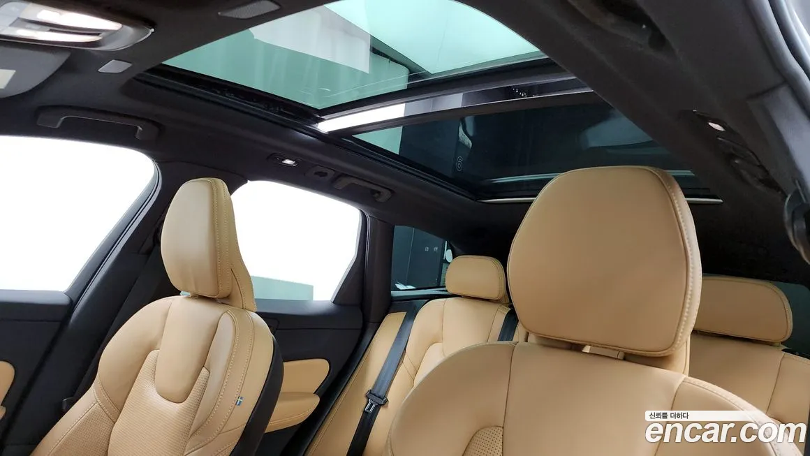 Volvo XC60 second Generation id 1739319 из Кореи 9