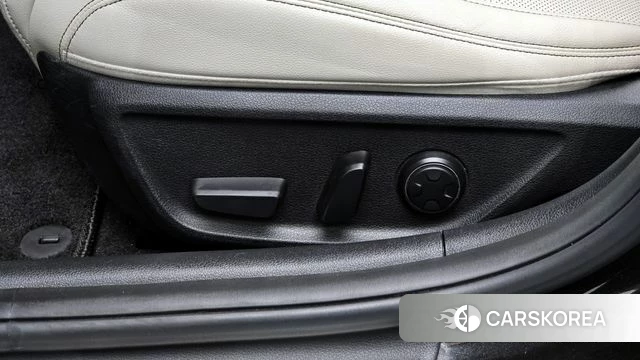 Genesis G70 id 3879752 из Кореи 9