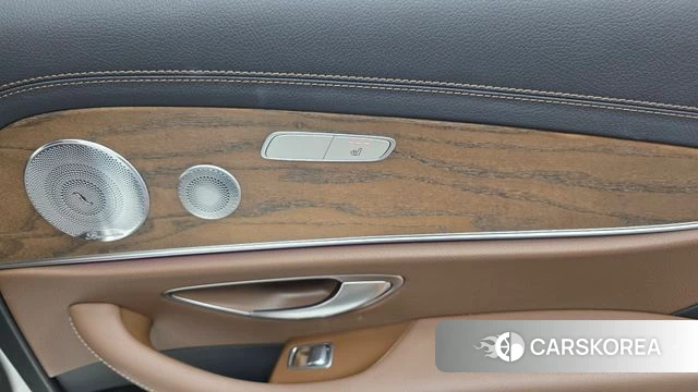 Mercedes-Benz E-Class W213 id 4470567 из Кореи 9