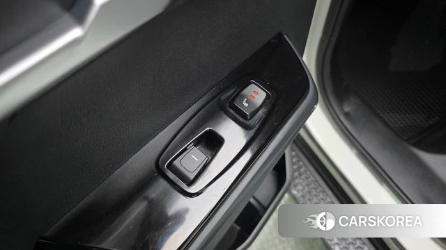 Ssangyong Torres id 3922750 из Кореи 9