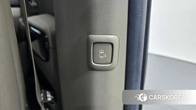 Kia The New Carnival id 4325527 из Кореи 9
