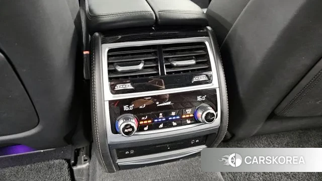 BMW 7 Series (G11) id 3055826 из Кореи 9