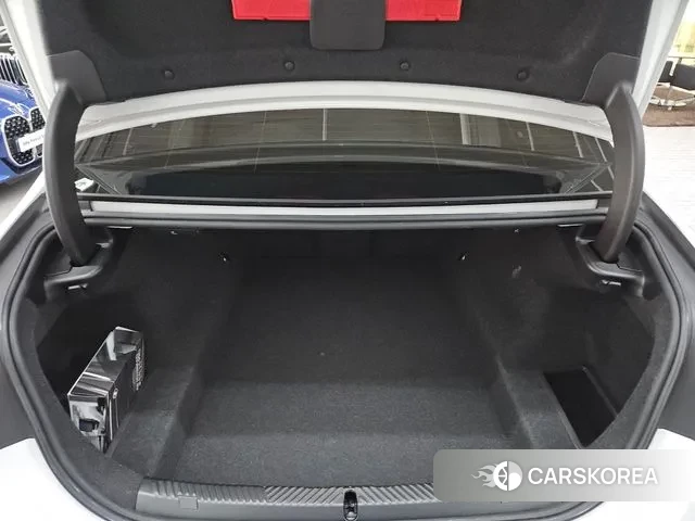 BMW 5 Series (G60) id 3036470 из Кореи 9