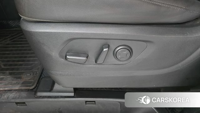 Hyundai Staria id 4617606 из Кореи 9
