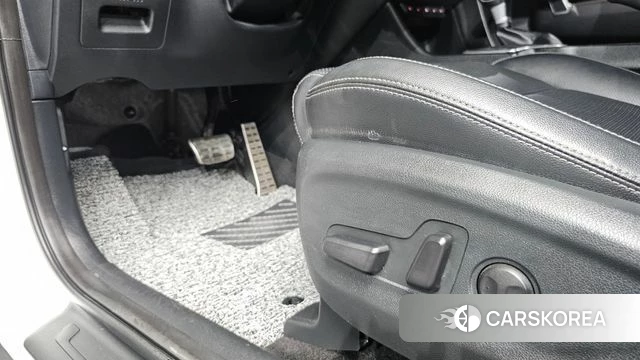 Kia Sportage The Bold id 4435619 из Кореи 9