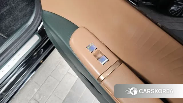 Hyundai Grandeur (GN7) id 3625068 из Кореи 9