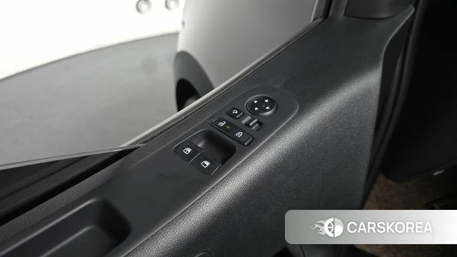 Hyundai Staria id 3963619 из Кореи 9