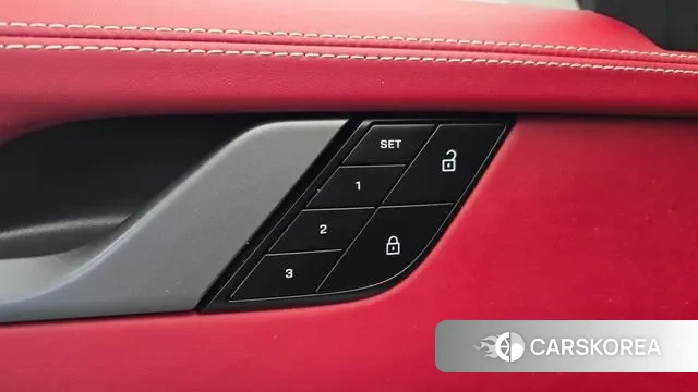 Porsche 911(992) id 3758396 из Кореи 9