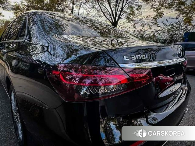 Mercedes-Benz E-class id 4264900 из Китая 9