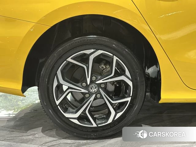 MG MG5 id 4219982 из Китая 9