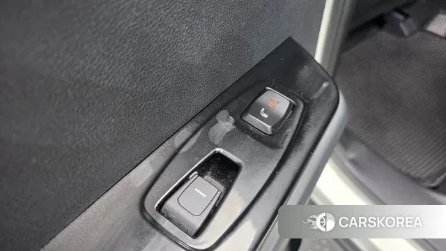 Ssangyong Torres id 3394348 из Кореи 9