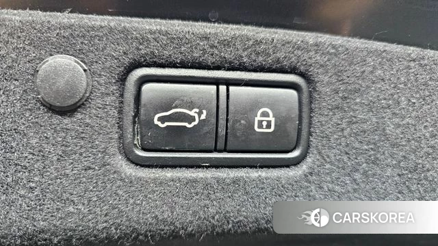 Hyundai The New Grandeur IG Hybrid id 4377549 из Кореи 9