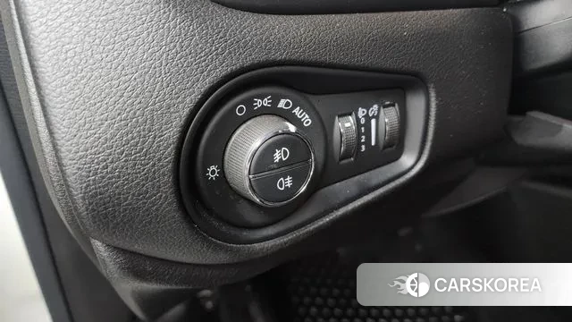 Jeep Renegade id 3469759 из Кореи 9