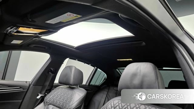 BMW 5 Series (G30) id 3893785 из Кореи 9