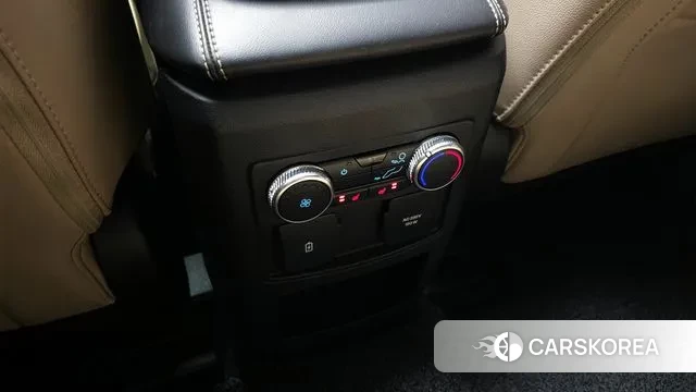 Ford Explorer 6th Generation id 3384397 из Кореи 9