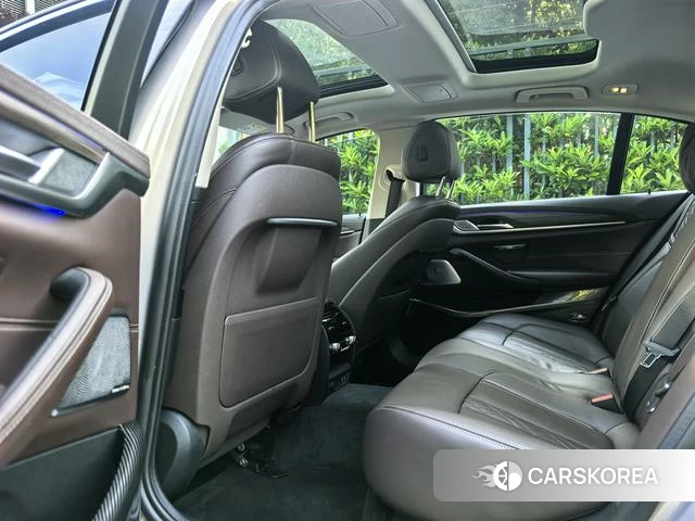 BMW 5 series PHEV id 4212751 из Китая 9