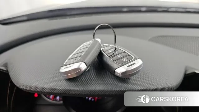 Hyundai Avante (CN7) id 3043000 из Кореи 9