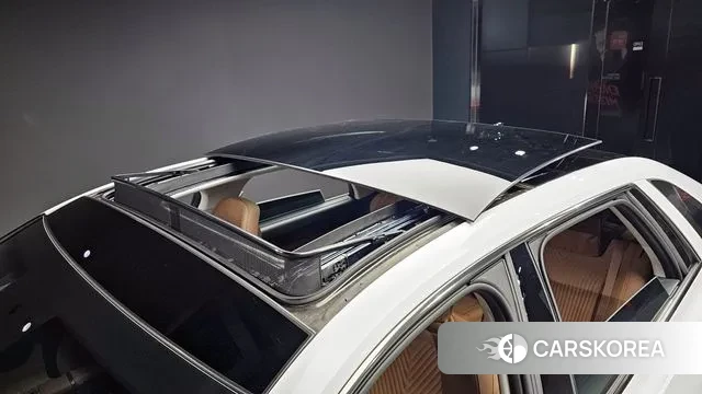 Hyundai Grandeur Hybrid (GN7) id 3576383 из Кореи 9