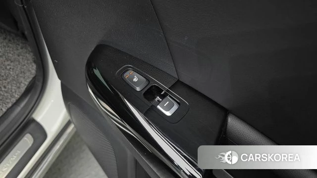 Kia Sportage The Bold id 3879329 из Кореи 9