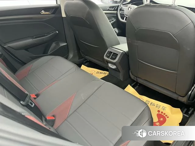 Volkswagen Bora id 4306819 из Китая 9