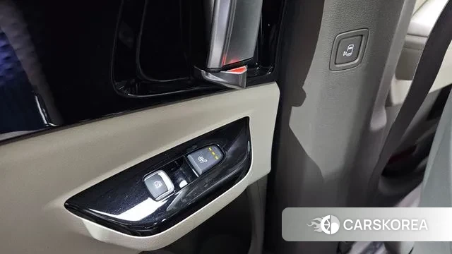 Kia Carnival 4th generation id 3159641 из Кореи 9