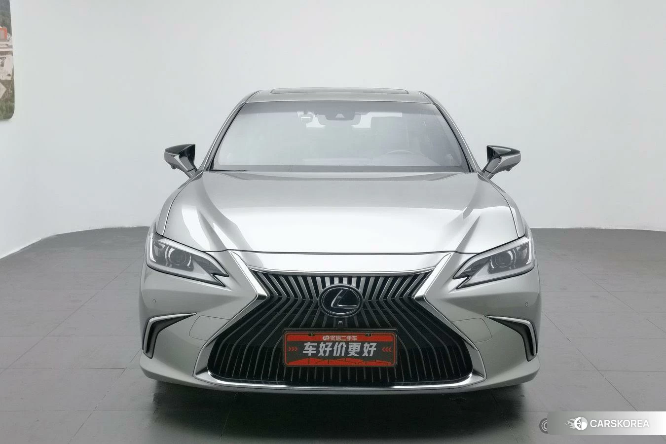 Lexus ES id 4479318 из Китая 9