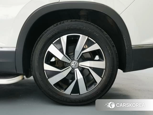 Volkswagen Tanyue id 4213189 из Китая 9