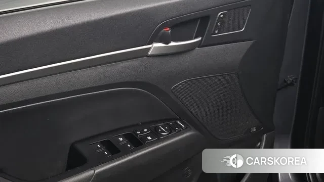 Hyundai The New Avante AD id 3531165 из Кореи 9