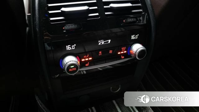 BMW 5 Series (G30) id 4384719 из Кореи 9