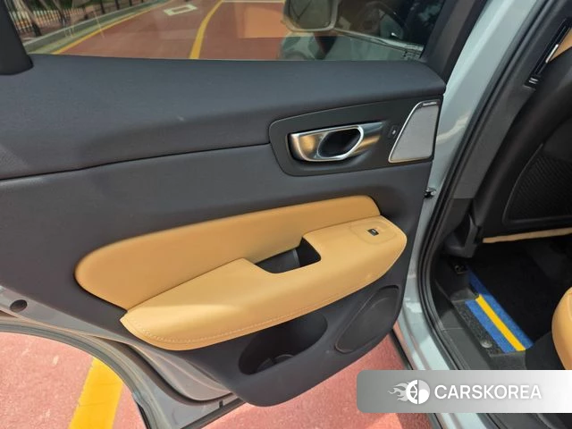 Volvo XC60 second Generation id 4584750 из Кореи 9