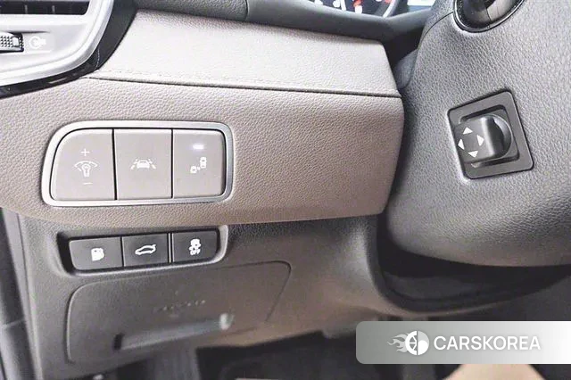 Hyundai Grandeur IG id 3024721 из Кореи 9