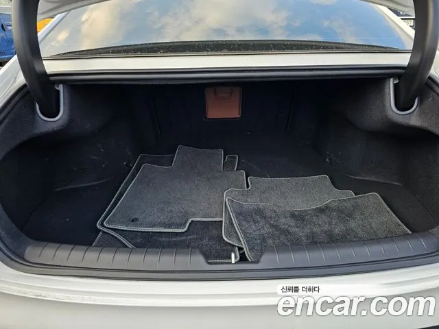 Hyundai Grandeur Hybrid (GN7) id 2586521 из Кореи 9