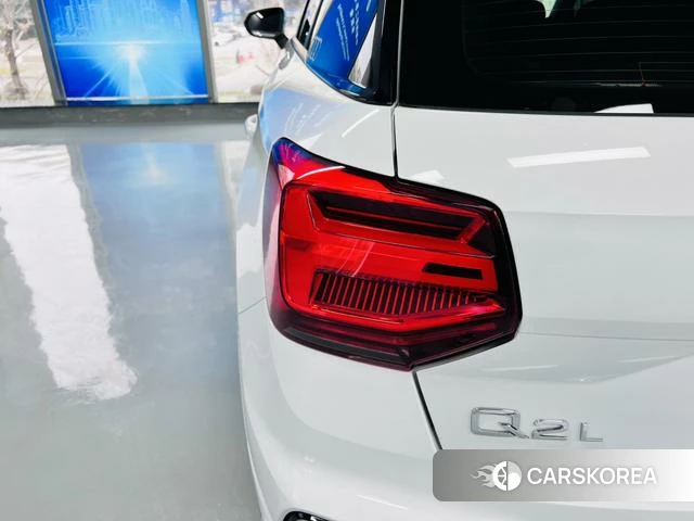 Audi Q2L id 4259063 из Китая 9