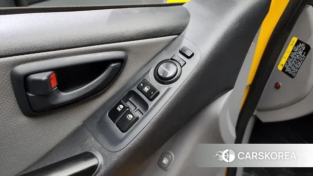 Hyundai The New Grand Starex id 2986778 из Кореи 9