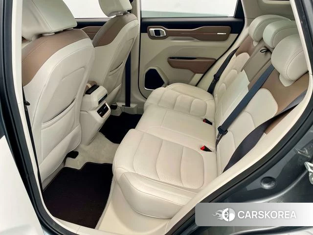 Geely Automobile Geely ICON id 4253791 из Китая 9
