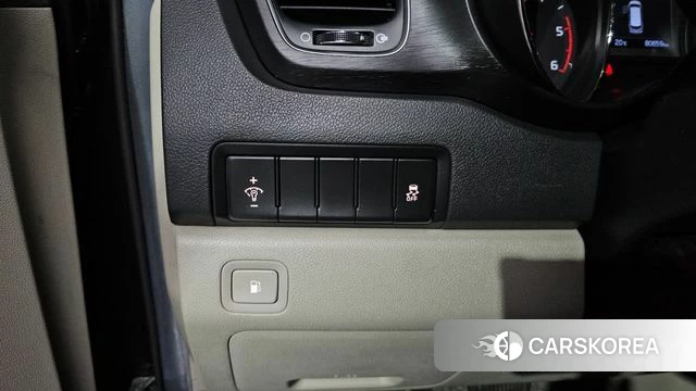 Kia The New Carnival id 4310954 из Кореи 9