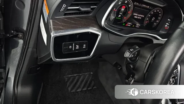 Audi A6 (C8) id 3427581 из Кореи 9