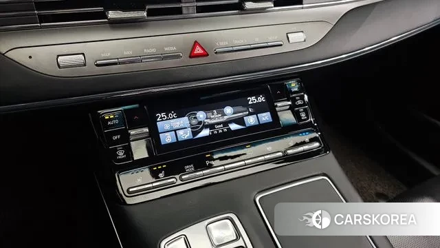 Hyundai The New Grandeur IG Hybrid id 3473985 из Кореи 9