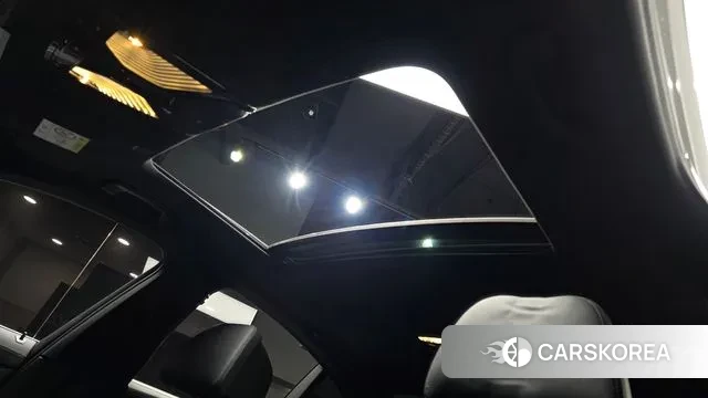 BMW 5 Series (G30) id 3467767 из Кореи 9