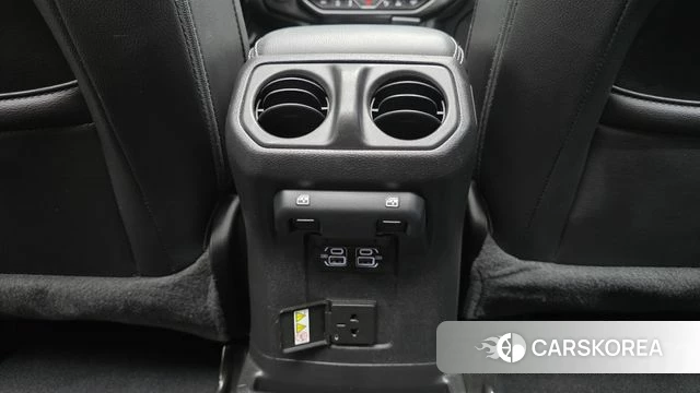 Jeep Wrangler (JL) id 3871515 из Кореи 9