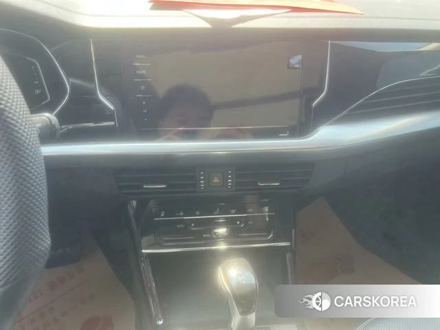Volkswagen Passat id 4259943 из Китая 9